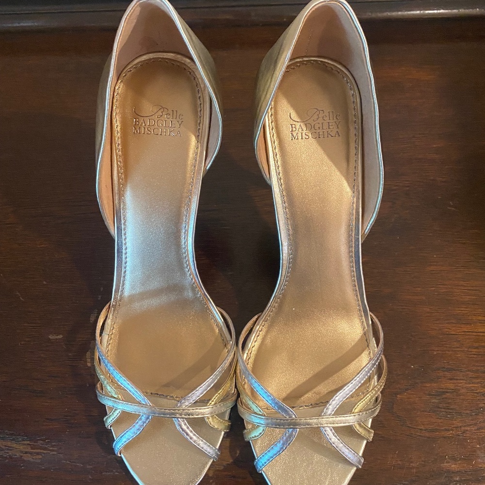 Badgley Mischka Two Tone Heels
